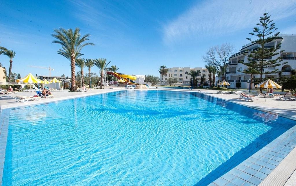 هتل ریویرا پورت